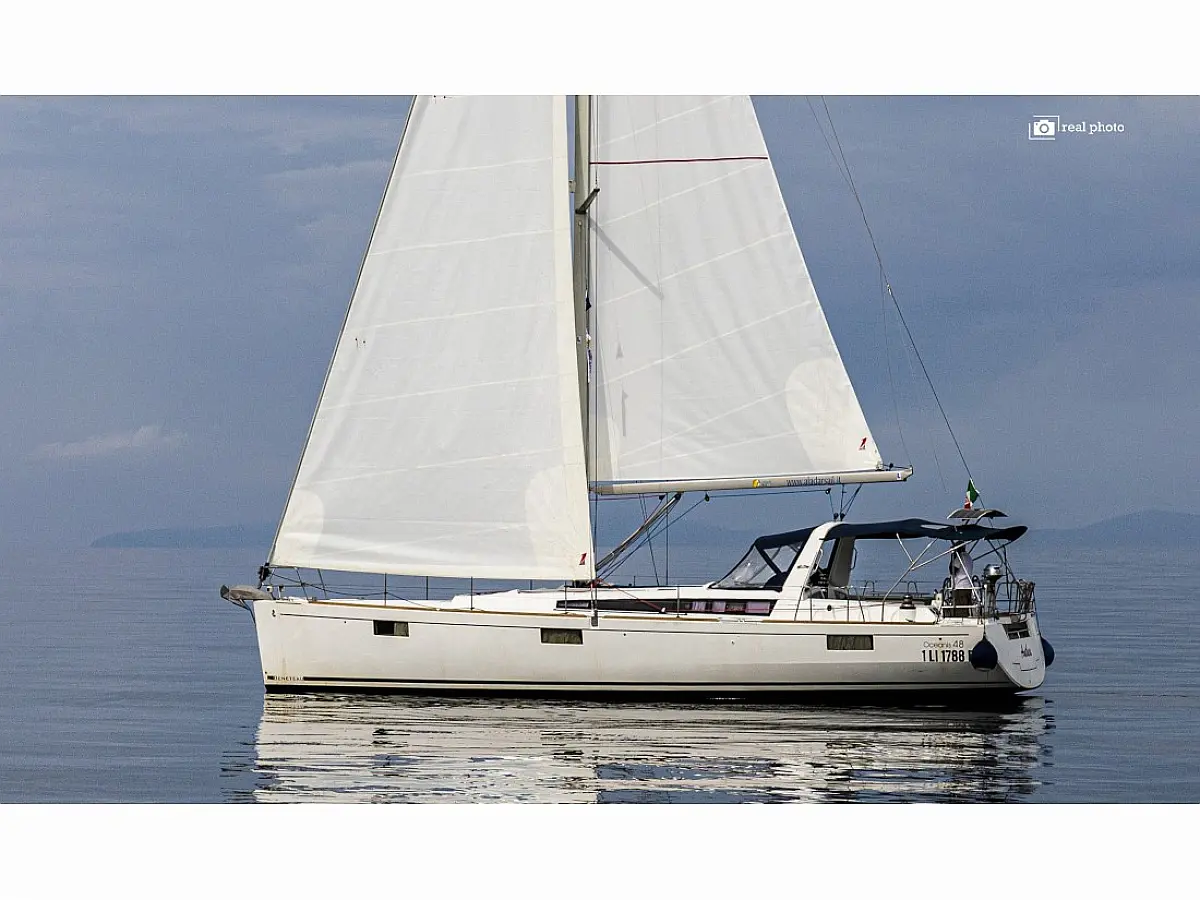 Oceanis 48