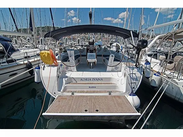 Bavaria Cruiser 51-