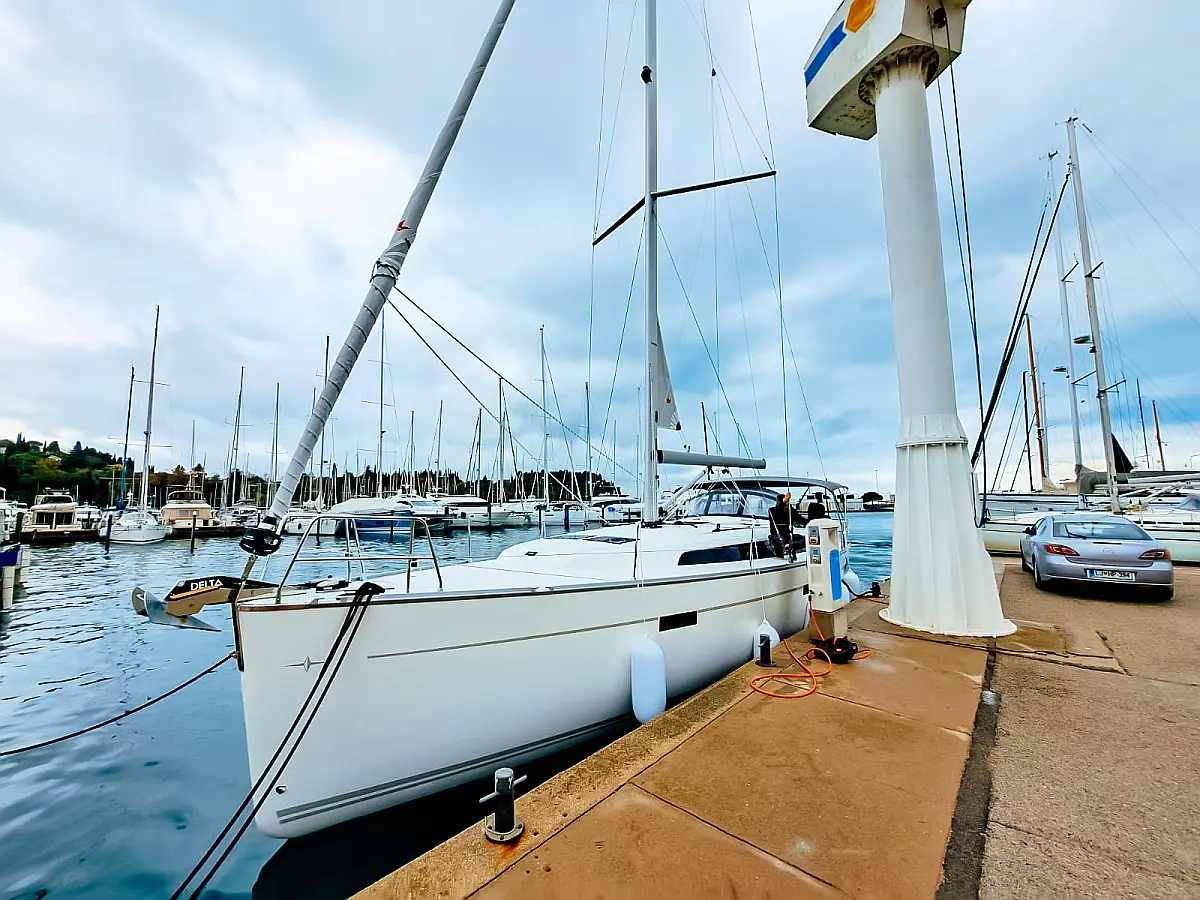 Bavaria Cruiser 46 Style