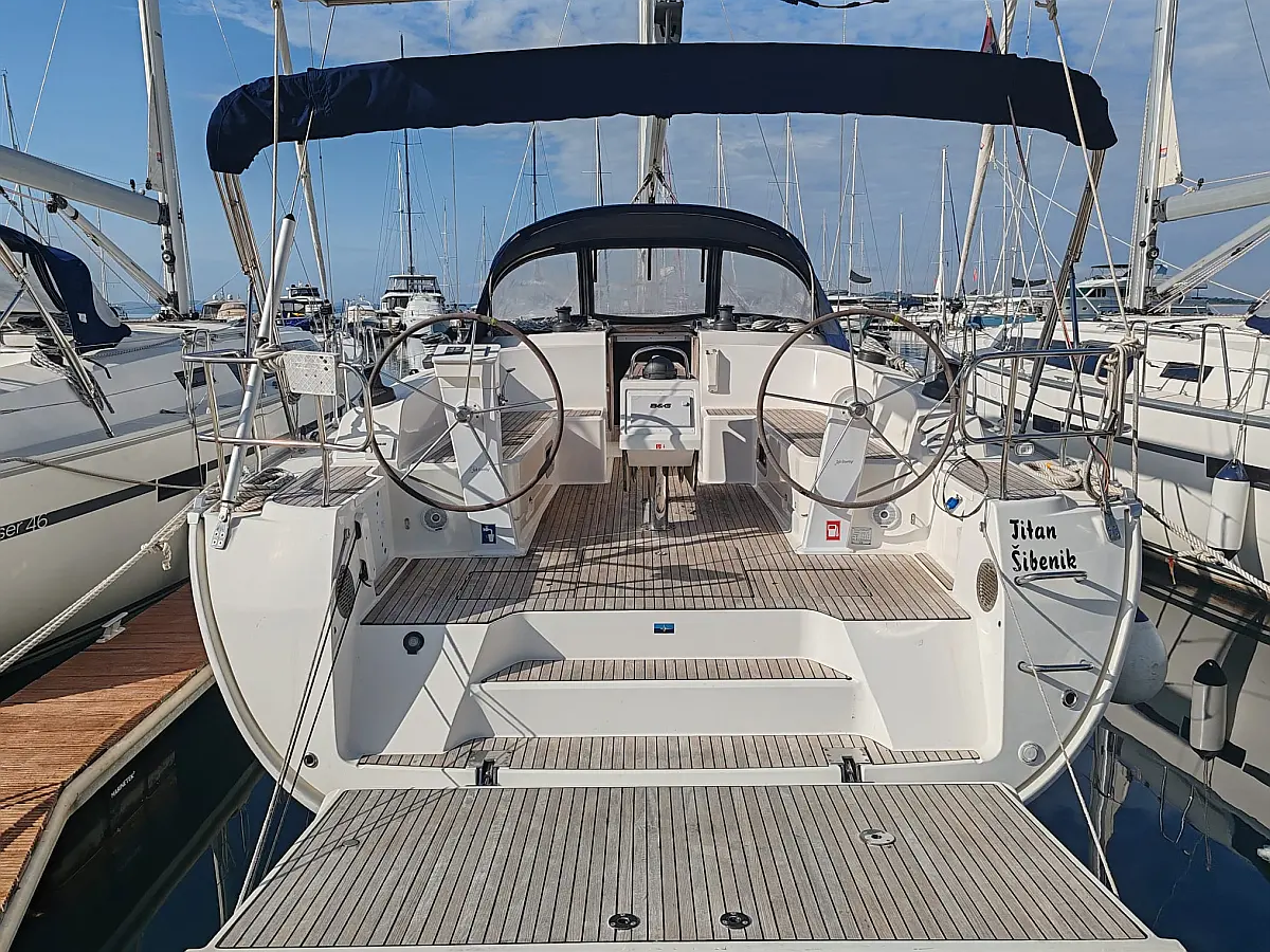 Bavaria Cruiser 46 
