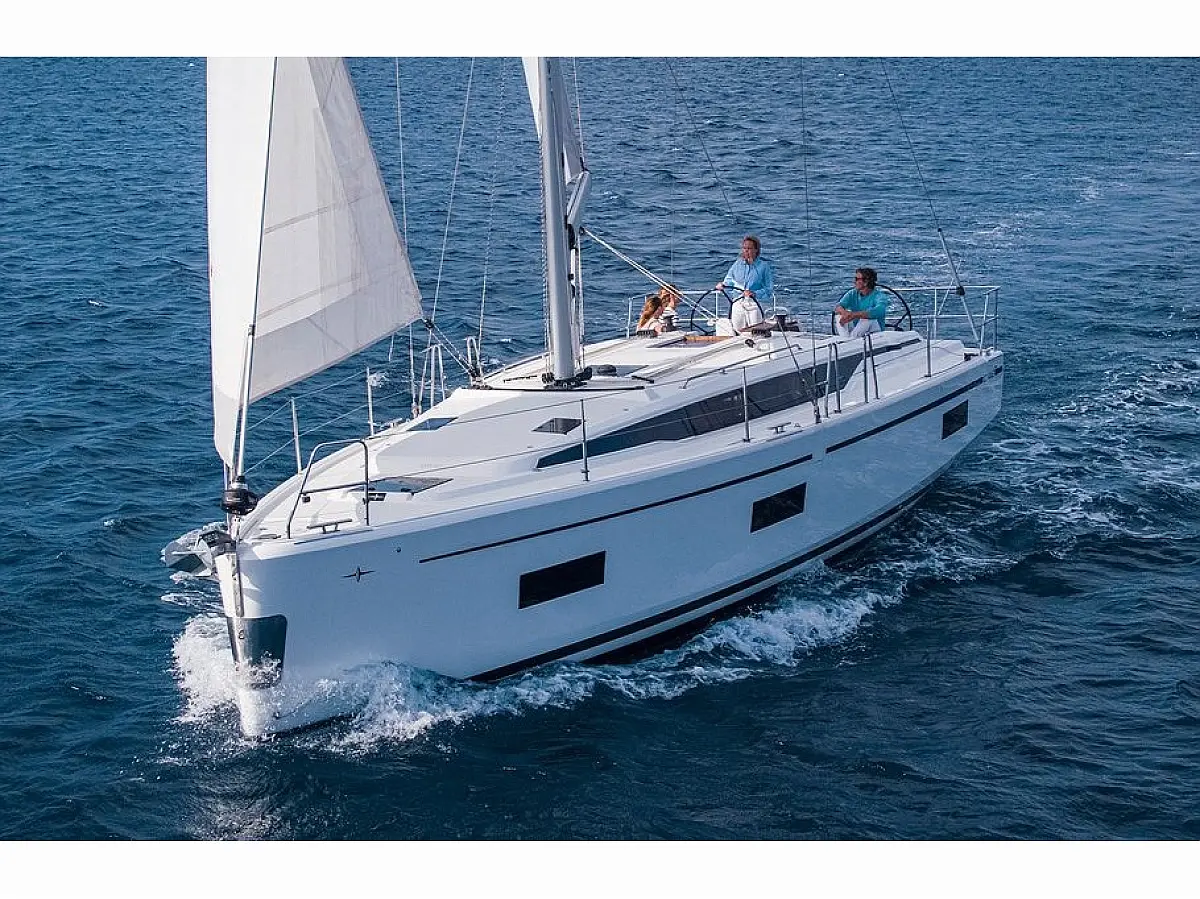 Bavaria C42