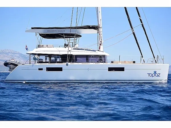 Lagoon 560 S2