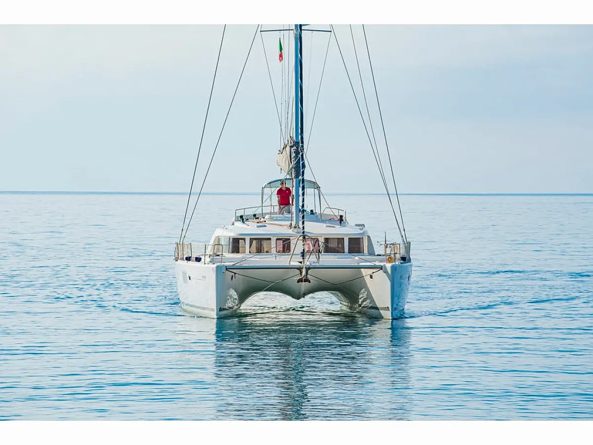 Lagoon 440