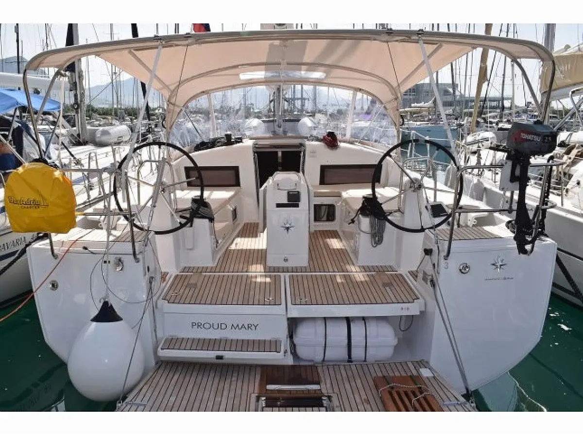 Sun Odyssey 440