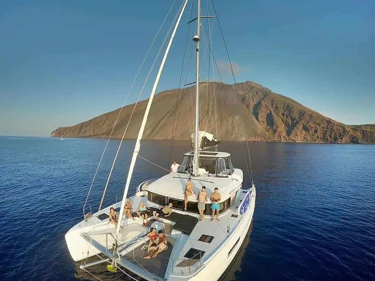 Lagoon 50