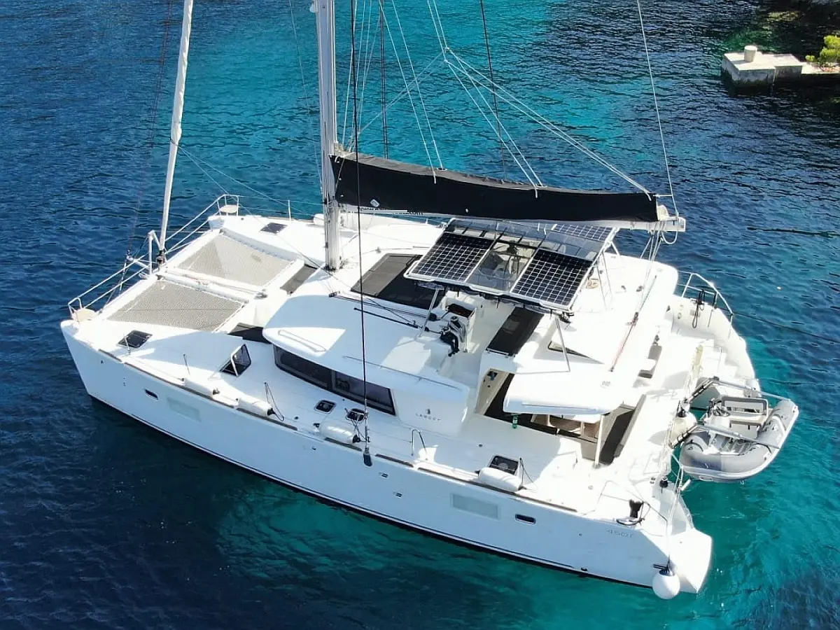 Lagoon 450 Fly