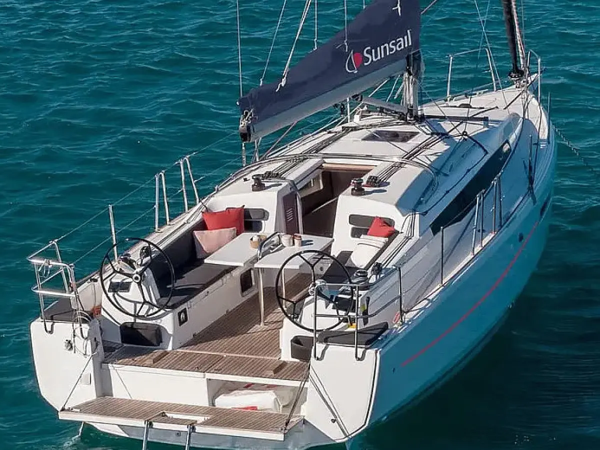Sunsail 38.0