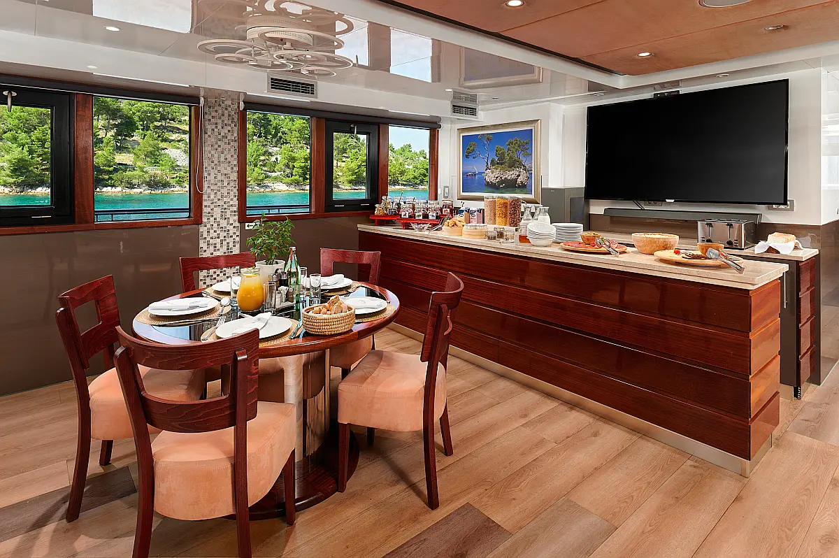 Motoryacht Queen Eleganza - 