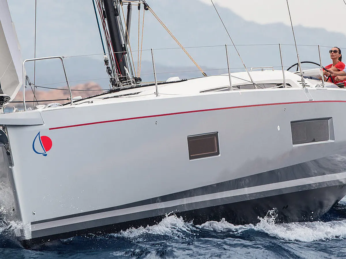 Sunsail 52.4