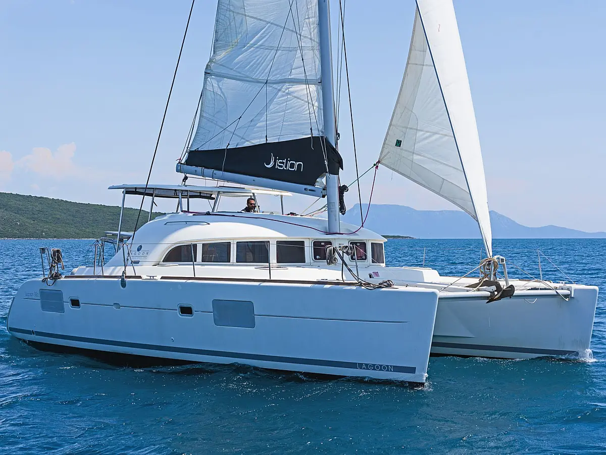 Lagoon 380