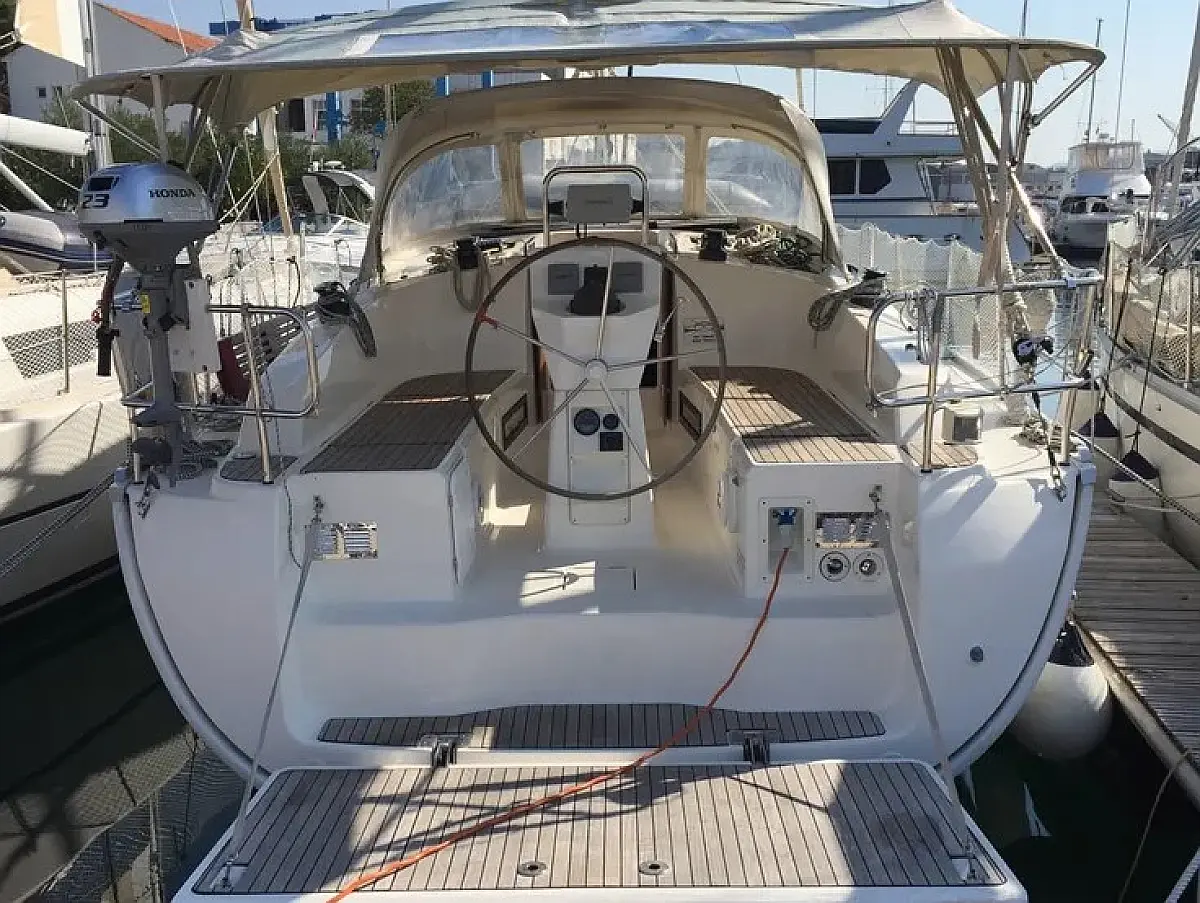 Bavaria Cruiser 36