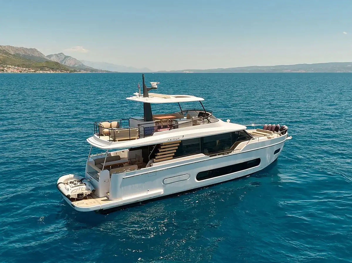 Azimut Magellano 60