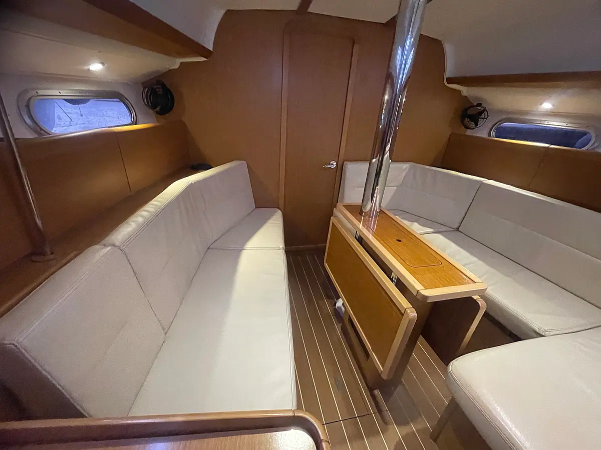 Sun Odyssey 36i - 