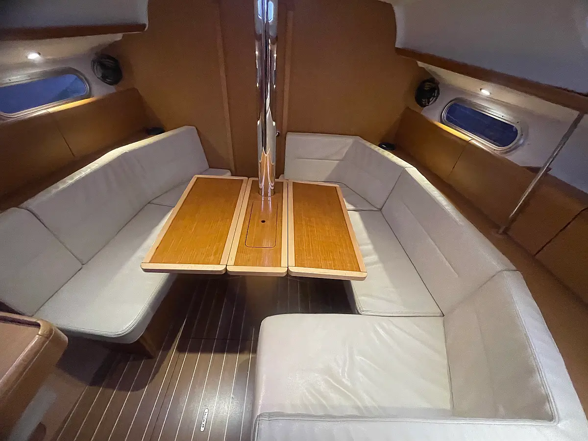 Sun Odyssey 36i - 
