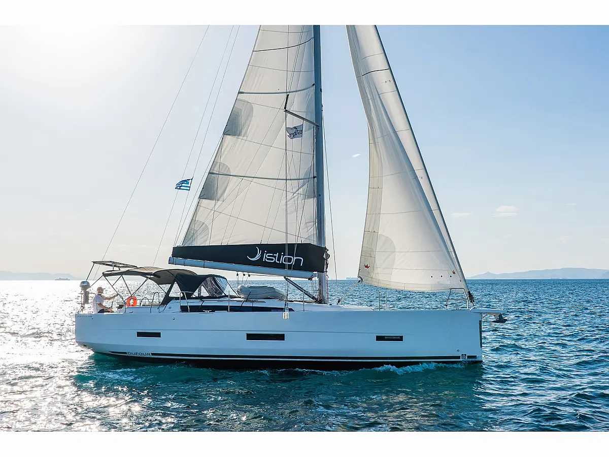 Dufour 430