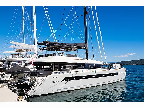 Lagoon 620 Essense