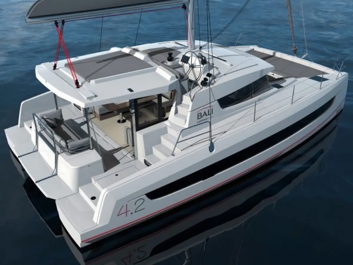 Bali 4.2 (4+1)