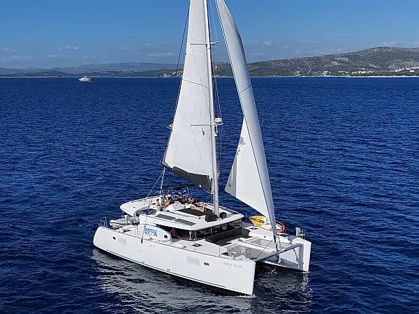 Lagoon 450 F